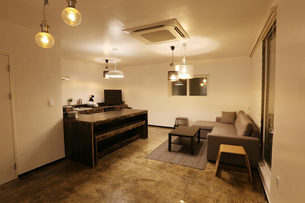 הוילה גנגנאונג Muju House מראה חיצוני תמונה